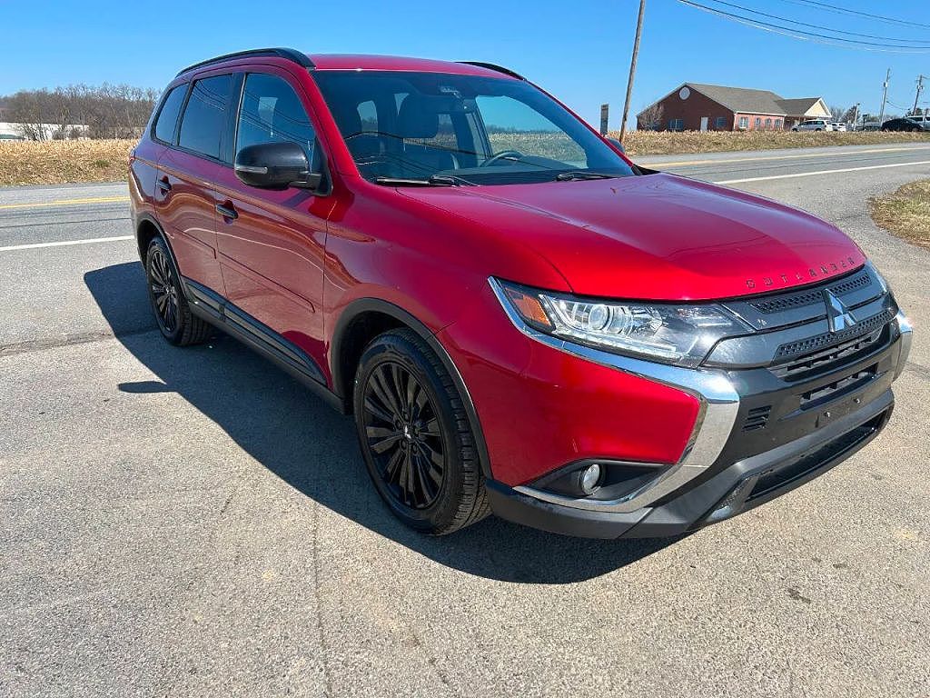 2020 Mitsubishi Outlander SE