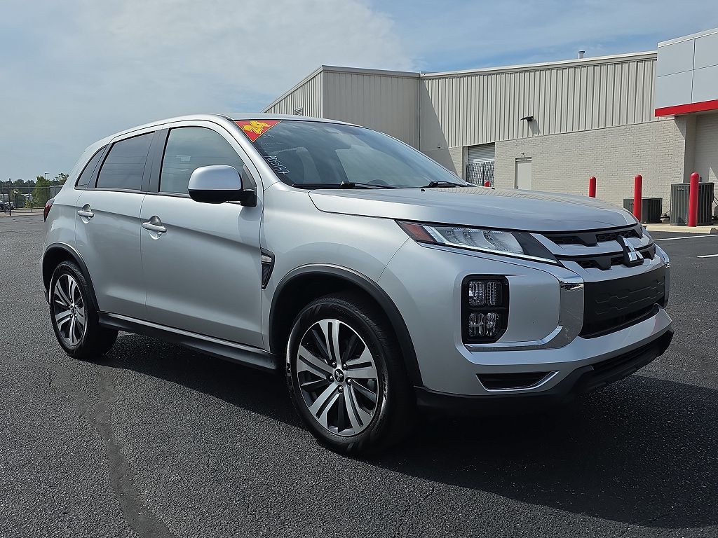 2025 Mitsubishi Outlander Sport ES