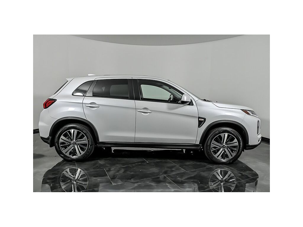 2022 Mitsubishi Outlander Sport 2.0 LE