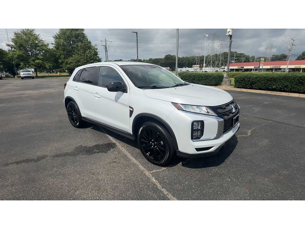 2025 Mitsubishi Outlander Sport LE