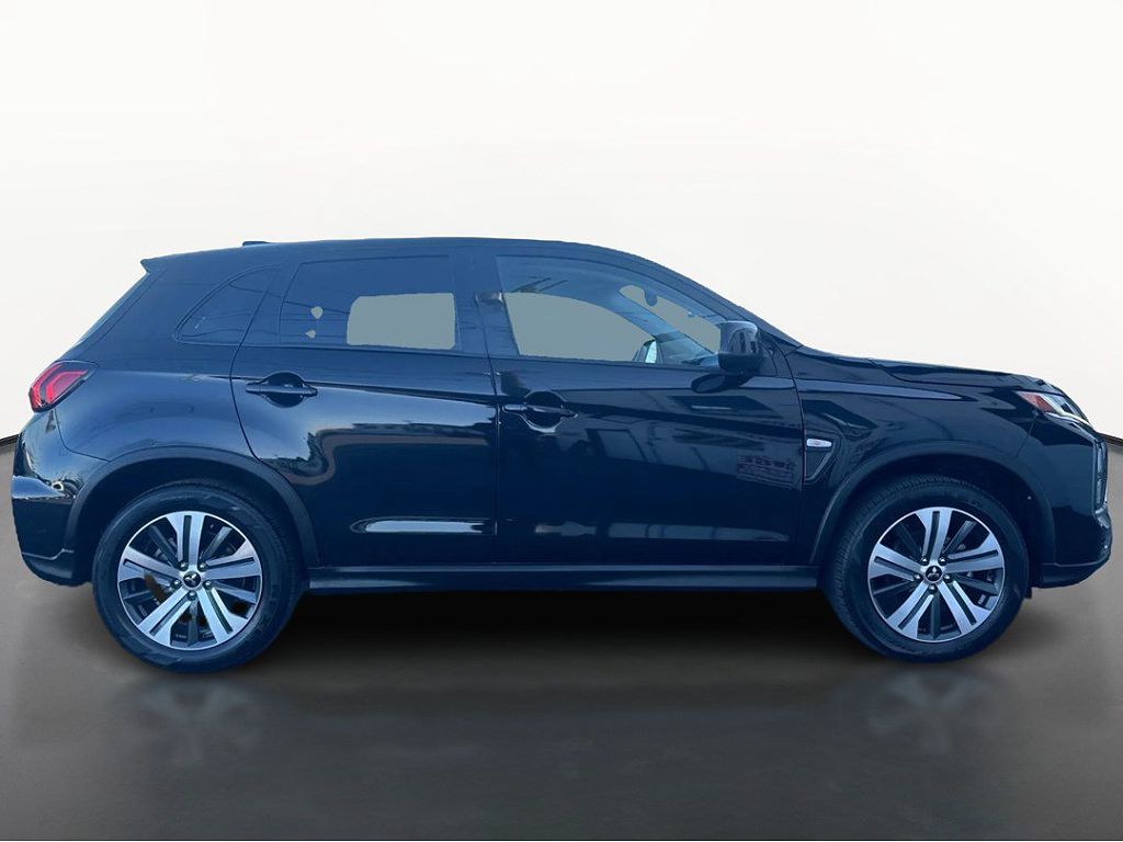 2024 Mitsubishi Outlander Sport ES