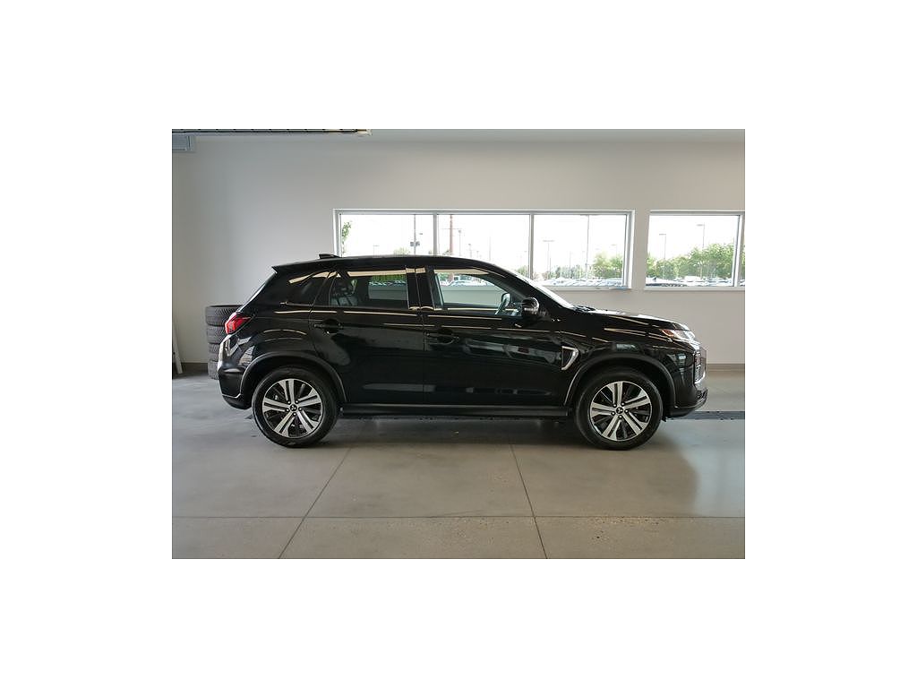 2025 Mitsubishi Outlander Sport 2.0 ES