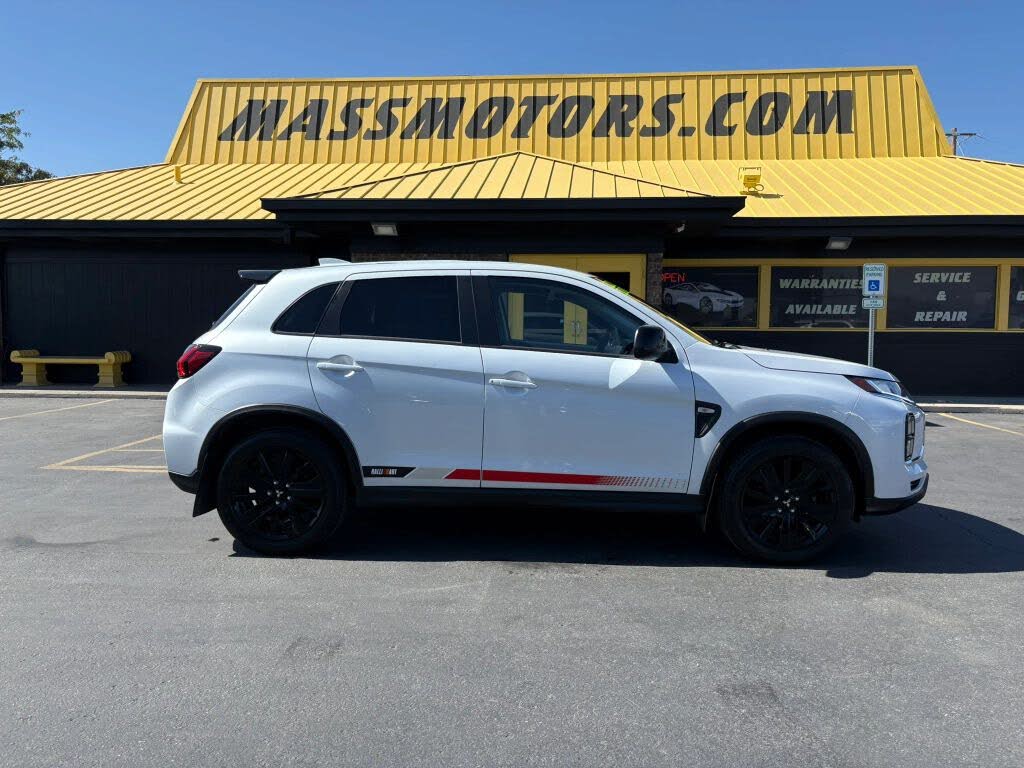 2024 Mitsubishi Outlander Sport 2.0 LE