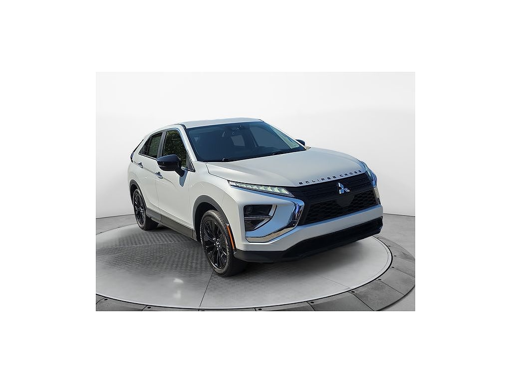 2022 Mitsubishi Eclipse Cross LE