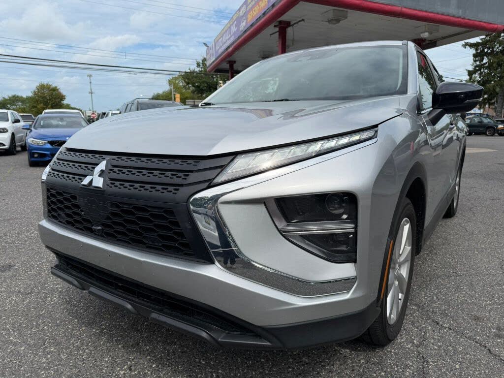 2022 Mitsubishi Eclipse Cross LE