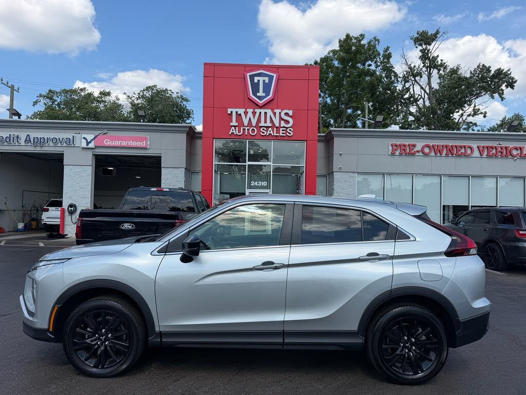 2025 Mitsubishi Eclipse Cross LE