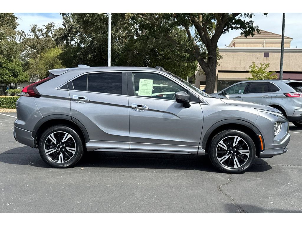 2023 Mitsubishi Eclipse Cross SEL