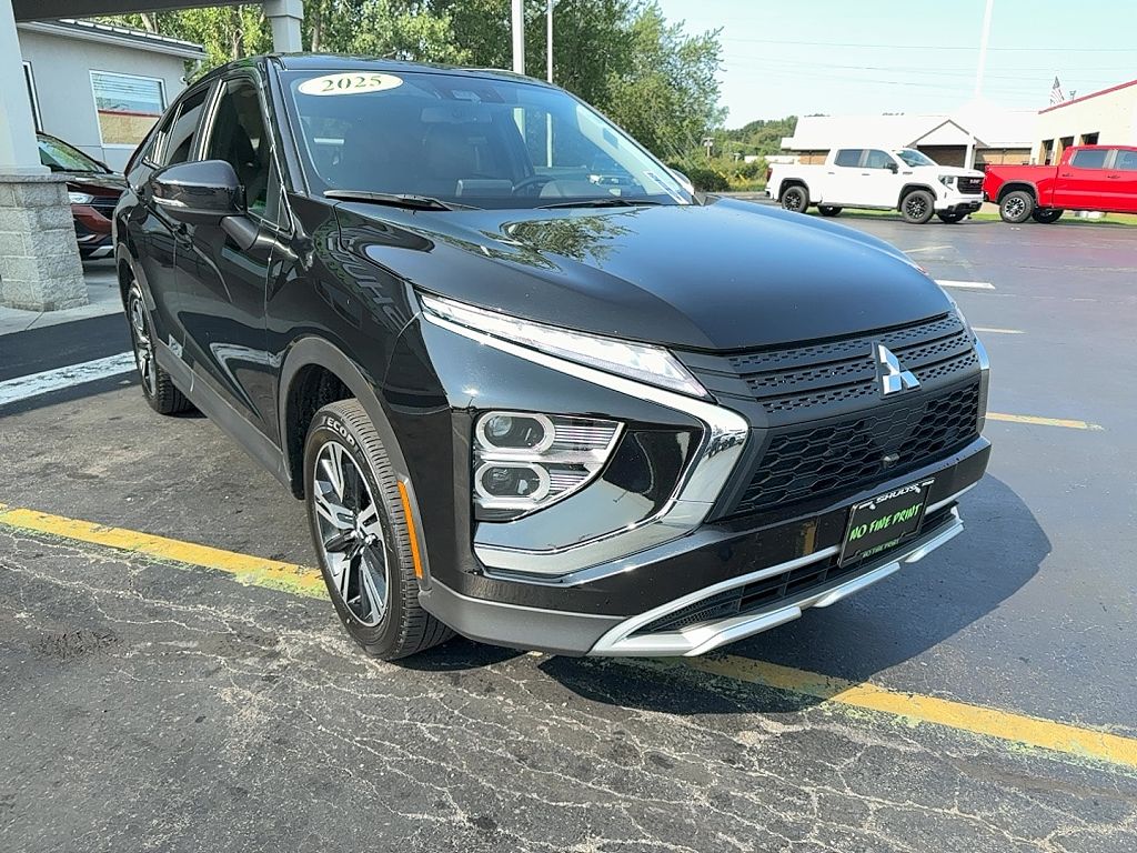 2025 Mitsubishi Eclipse Cross SE