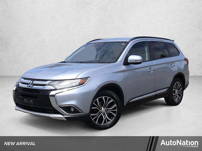2016 Mitsubishi Outlander SE