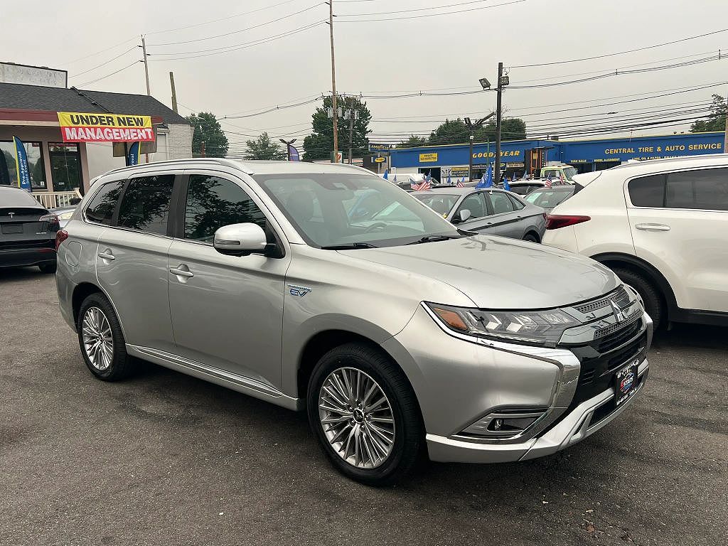 2020 Mitsubishi Outlander SEL