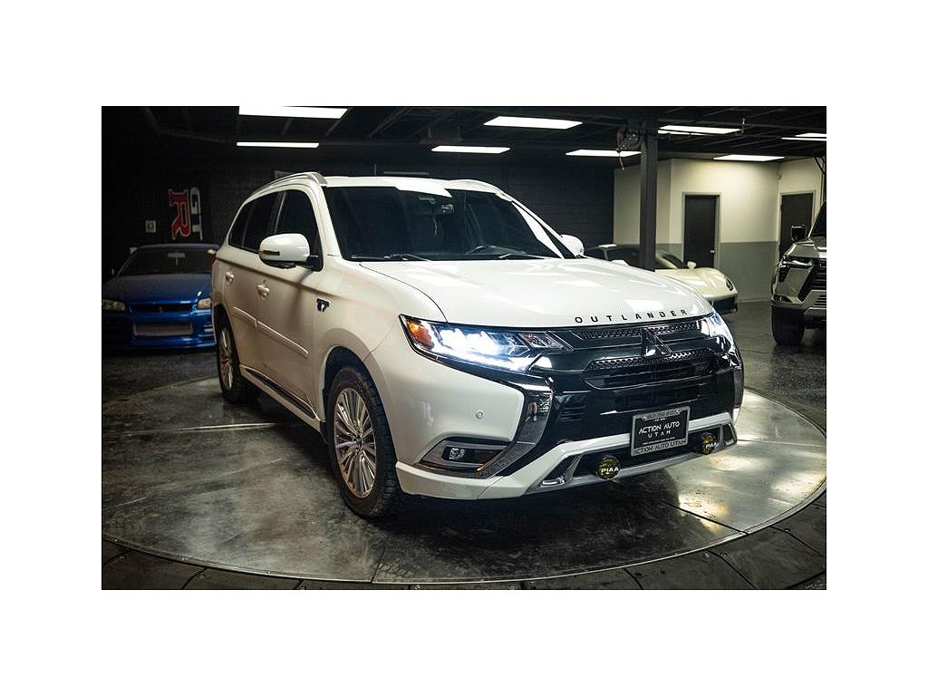 2022 Mitsubishi Outlander SEL