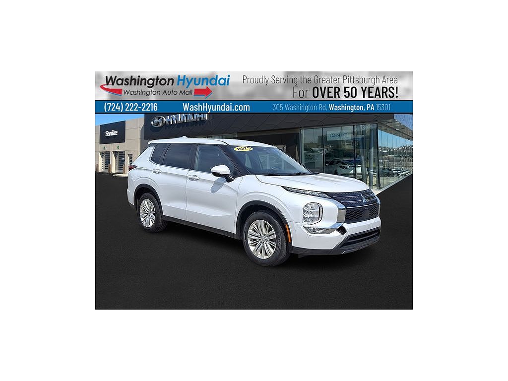 2023 Mitsubishi Outlander ES