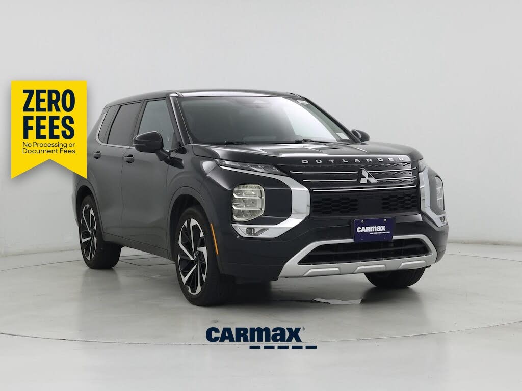 2023 Mitsubishi Outlander SE