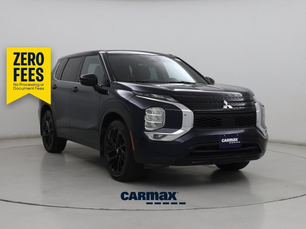 2022 Mitsubishi Outlander SE
