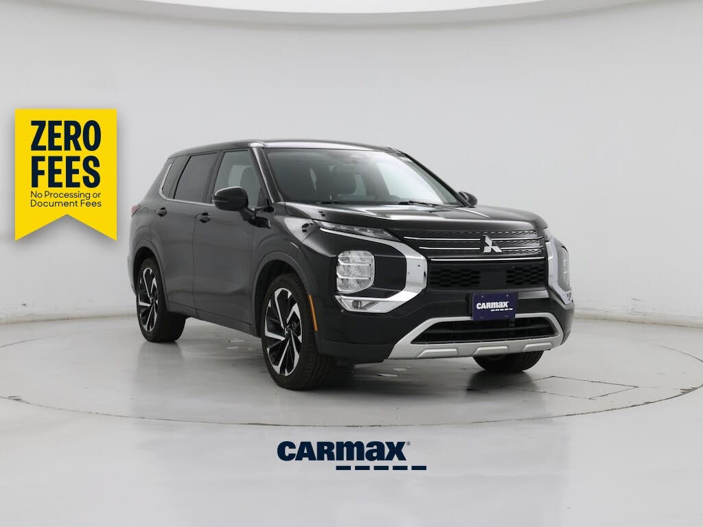 2023 Mitsubishi Outlander SE