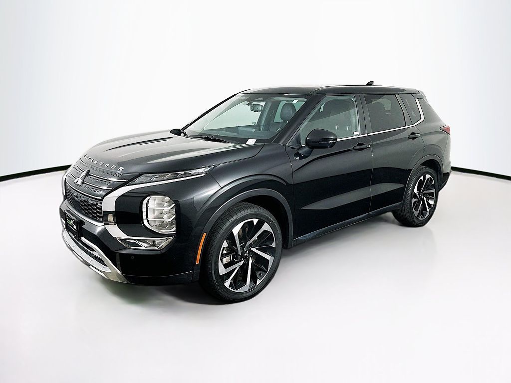 2023 Mitsubishi Outlander Black Edition