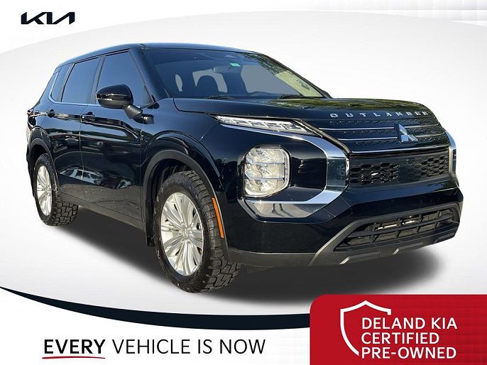2024 Mitsubishi Outlander ES