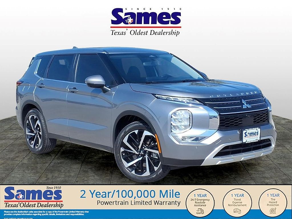 2023 Mitsubishi Outlander SE