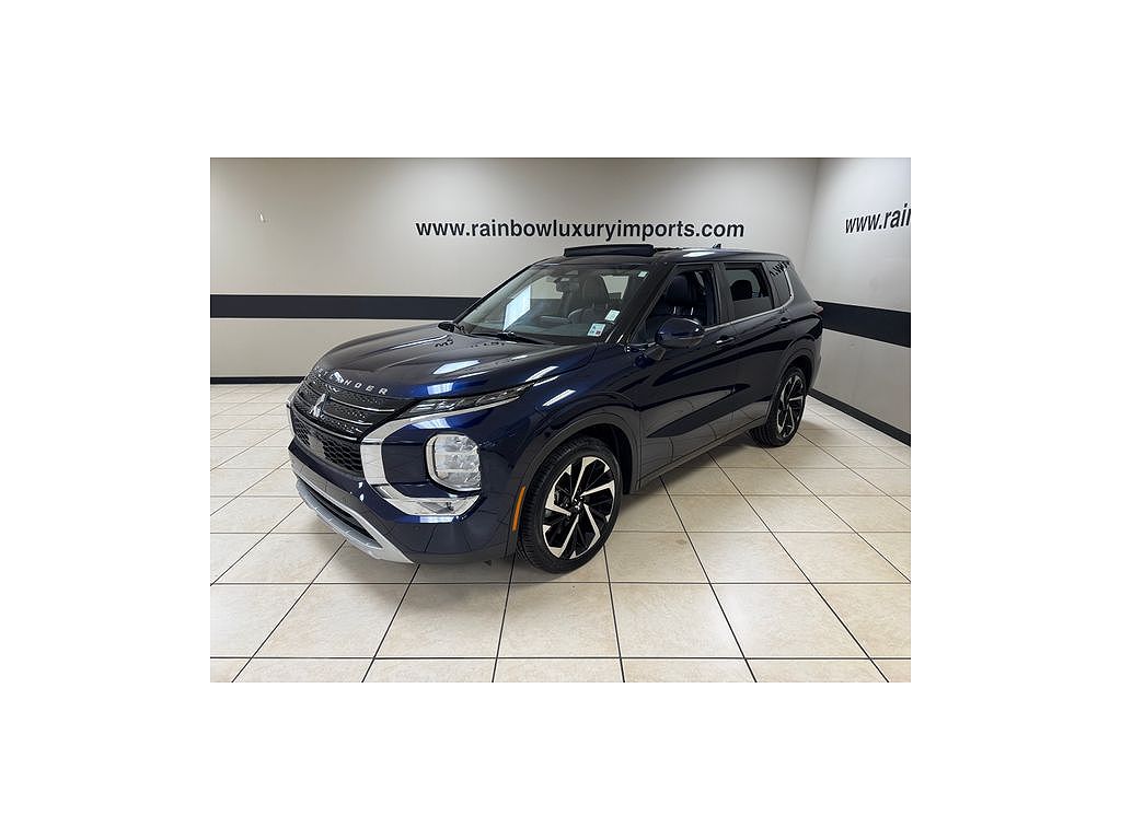 2023 Mitsubishi Outlander Black Edition