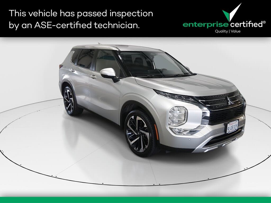 2024 Mitsubishi Outlander Black Edition