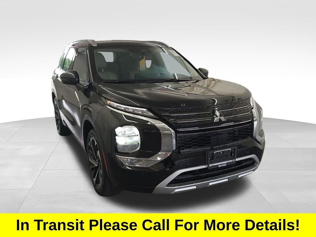 2023 Mitsubishi Outlander SEL
