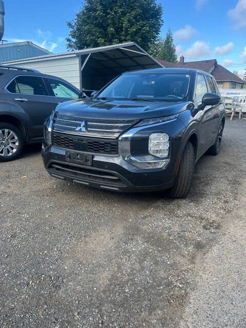 2024 Mitsubishi Outlander Black Edition