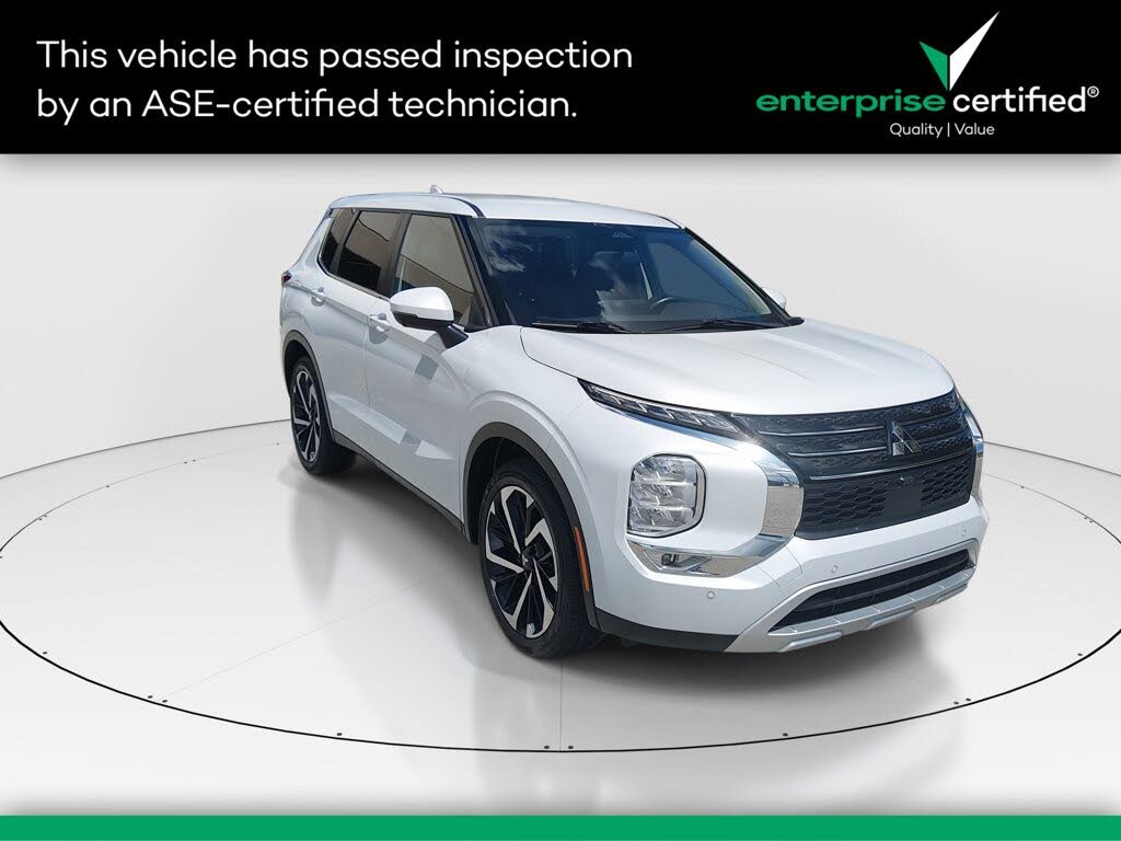 2024 Mitsubishi Outlander SE