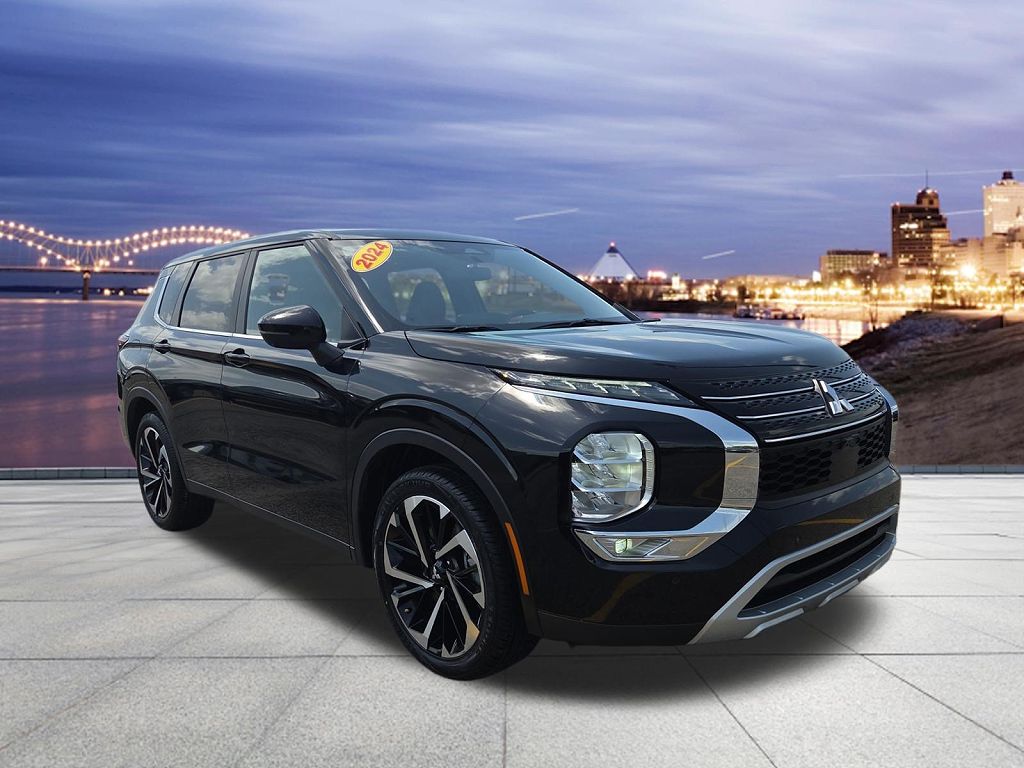 2024 Mitsubishi Outlander Black Edition