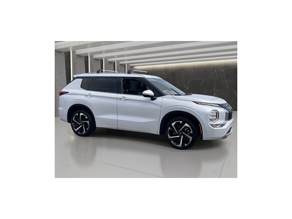2023 Mitsubishi Outlander SEL Black Edition