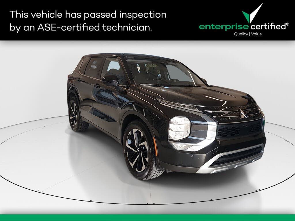 2024 Mitsubishi Outlander Black Edition