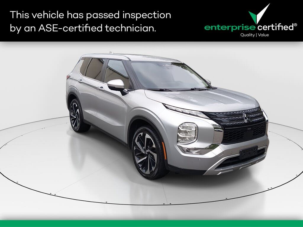 2024 Mitsubishi Outlander SE