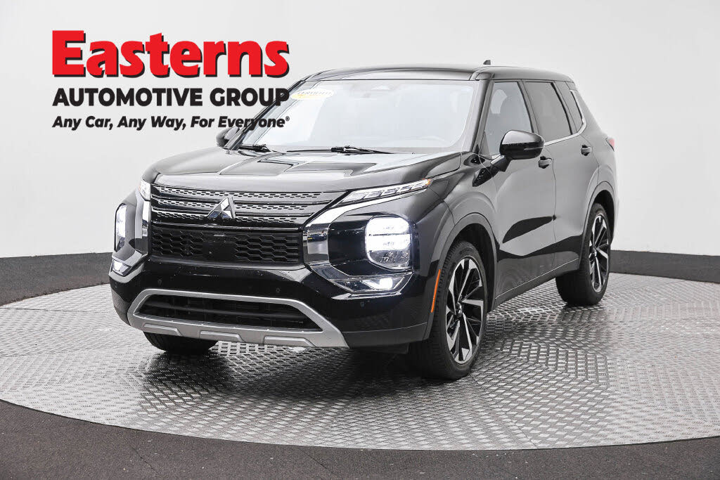 2024 Mitsubishi Outlander Black Edition