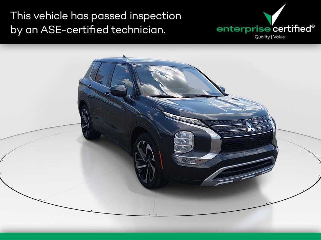 2024 Mitsubishi Outlander Black Edition