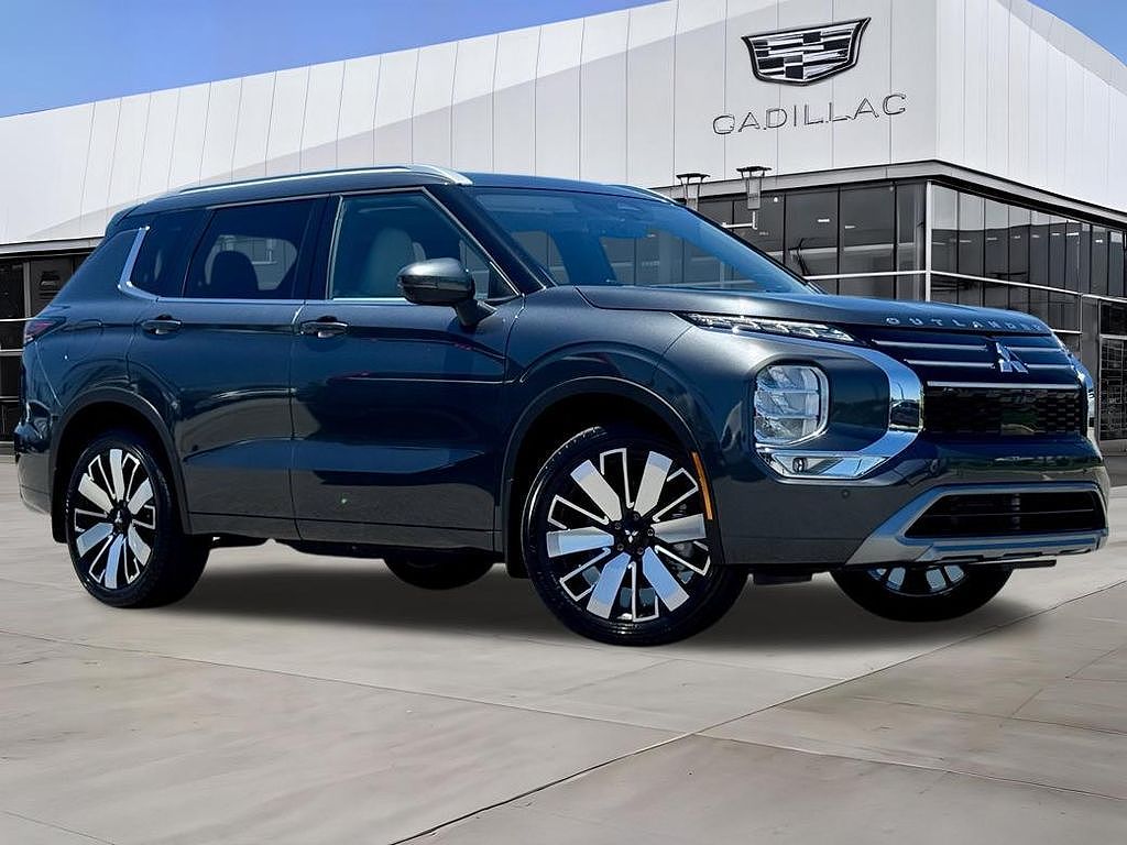 2025 Mitsubishi Outlander SEL