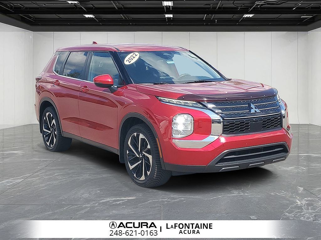 2022 Mitsubishi Outlander ES