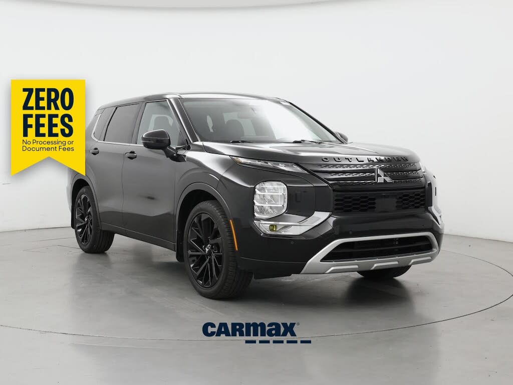 2022 Mitsubishi Outlander SE