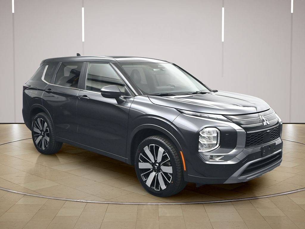 2025 Mitsubishi Outlander Trail Edition