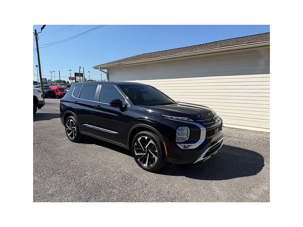 2024 Mitsubishi Outlander Black Edition