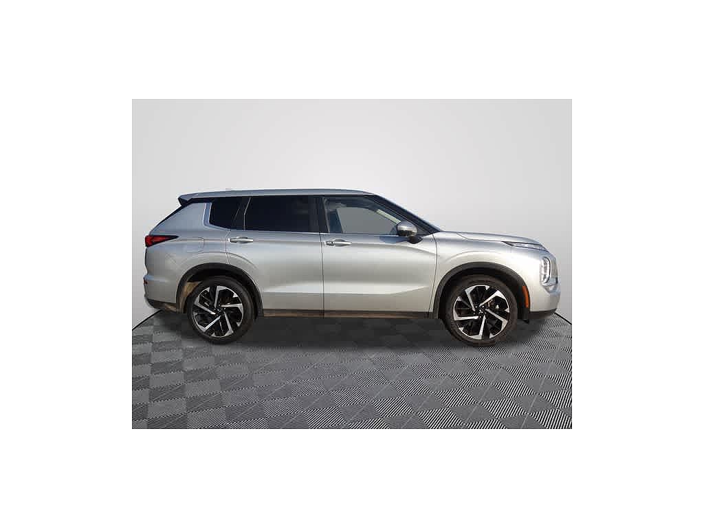 2024 Mitsubishi Outlander Black Edition