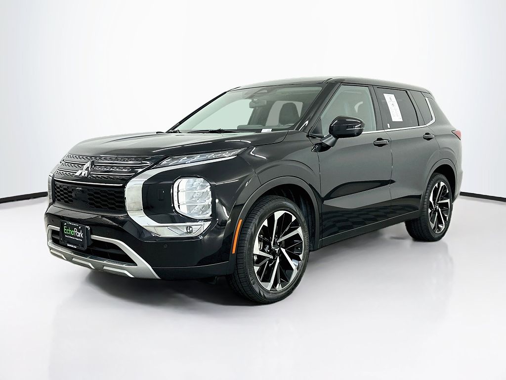 2024 Mitsubishi Outlander Black Edition