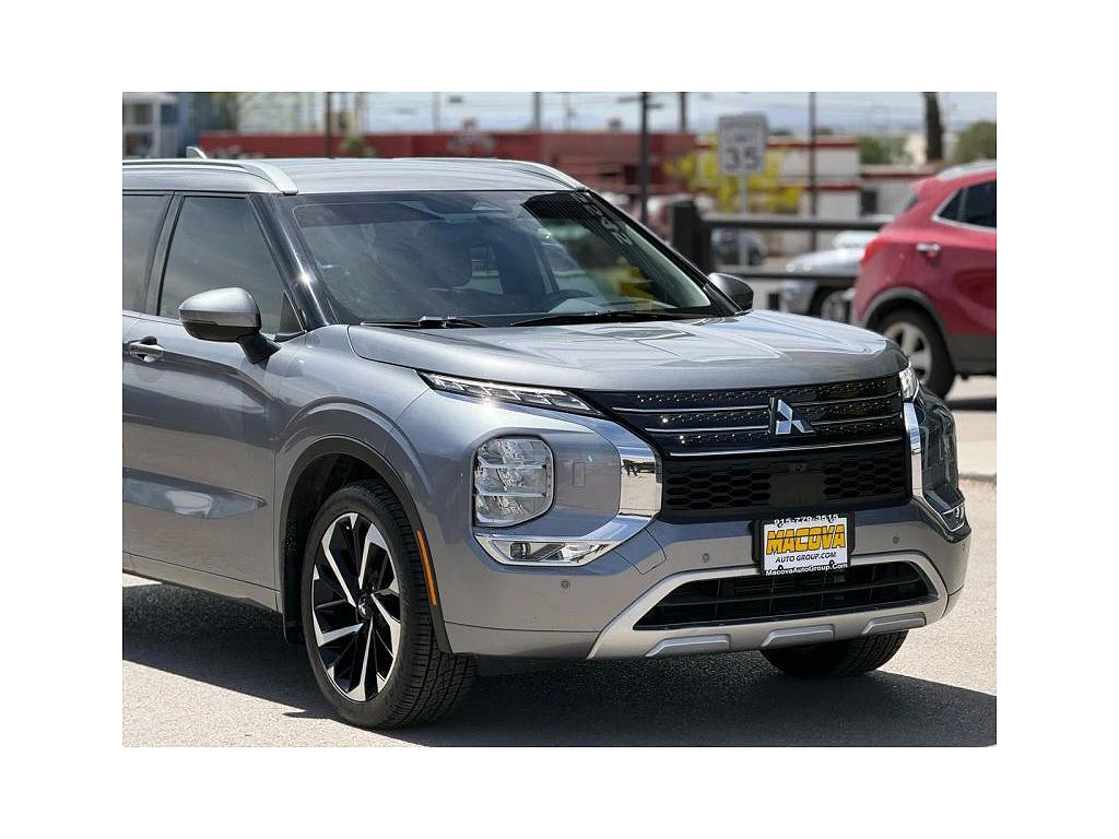 2022 Mitsubishi Outlander SEL Special Edition