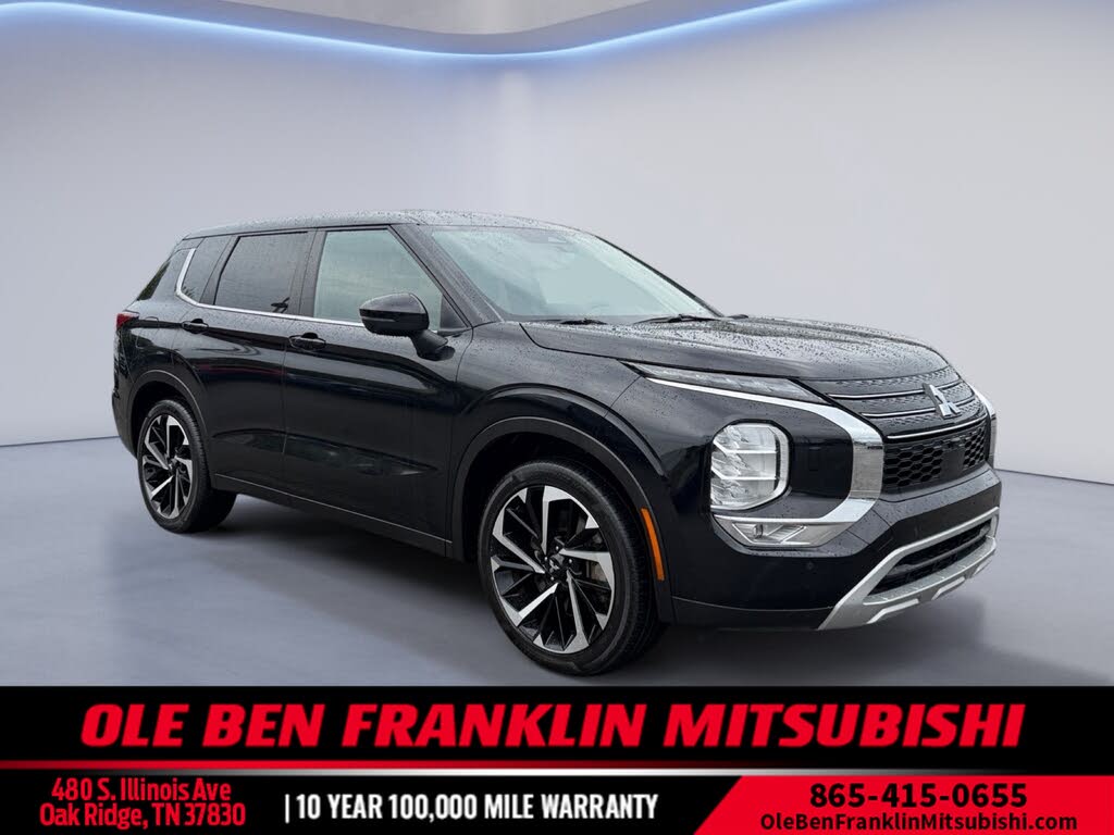 2024 Mitsubishi Outlander Black Edition