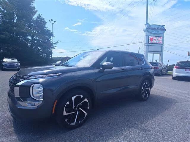 2024 Mitsubishi Outlander Black Edition