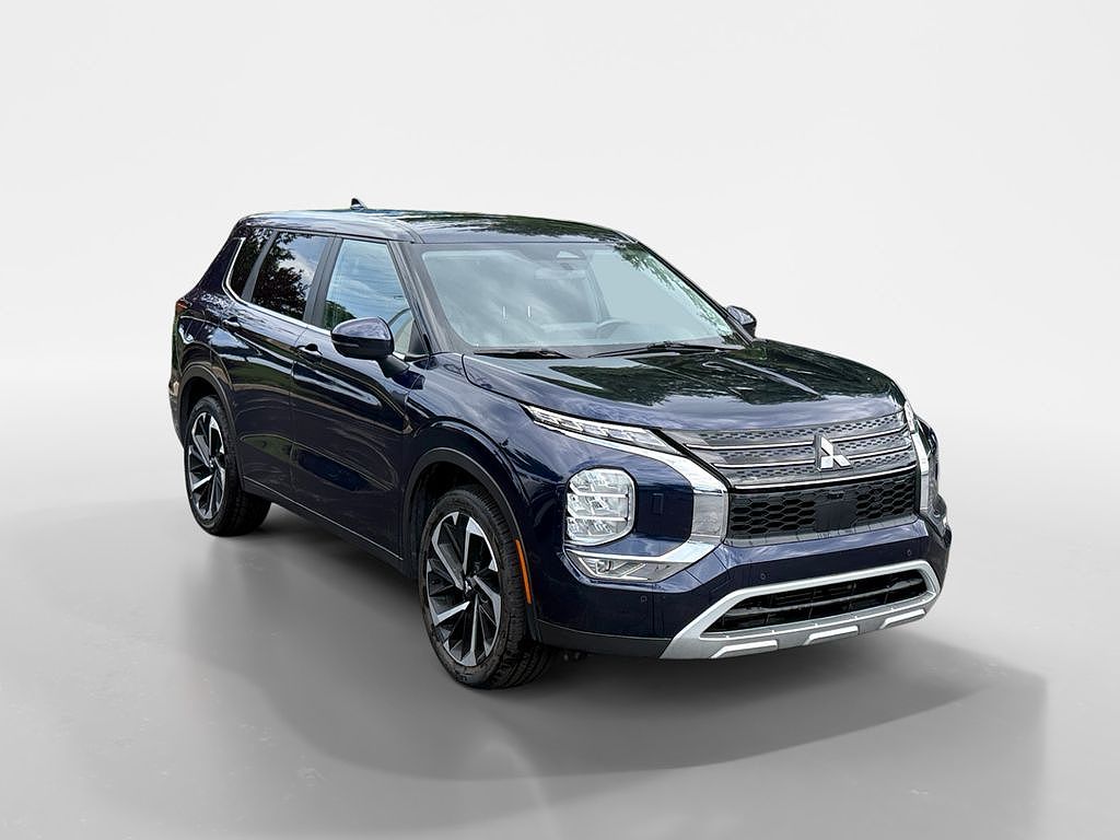 2024 Mitsubishi Outlander Black Edition
