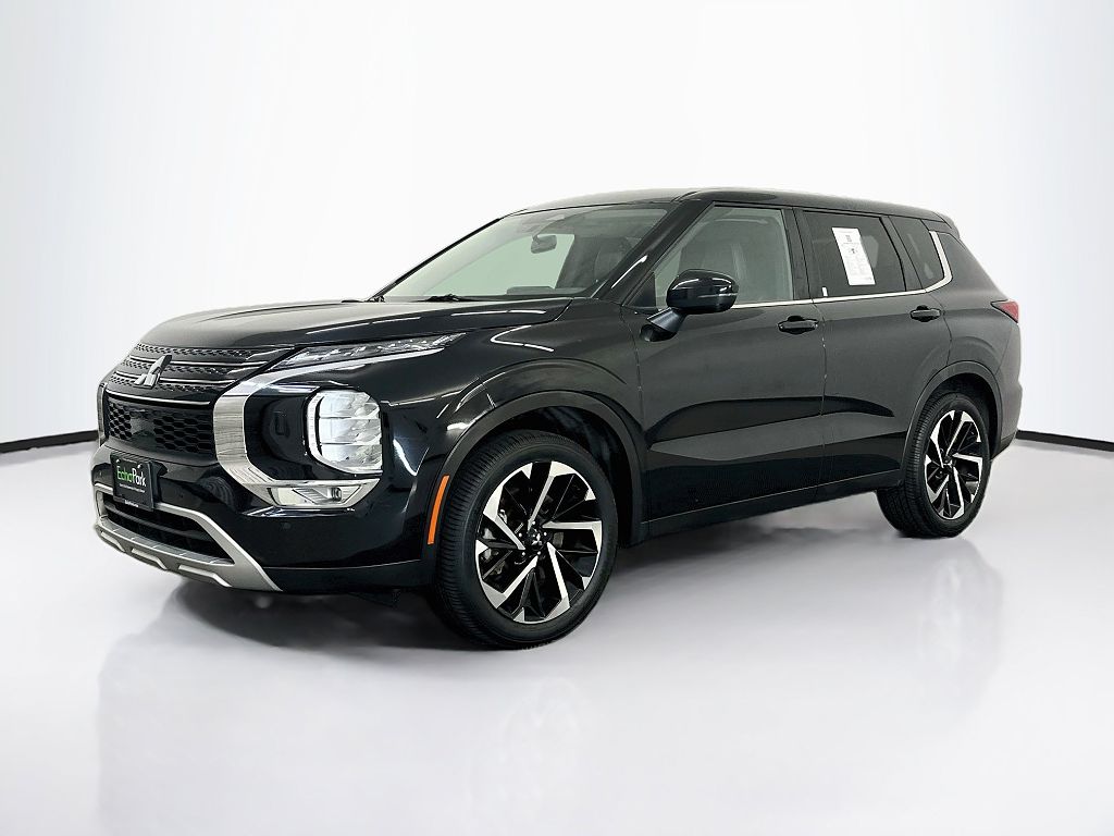 2024 Mitsubishi Outlander Black Edition