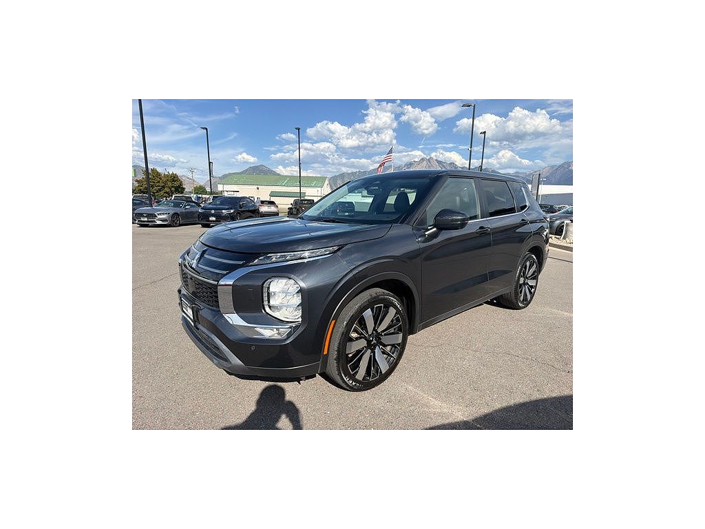 2025 Mitsubishi Outlander Trail Edition