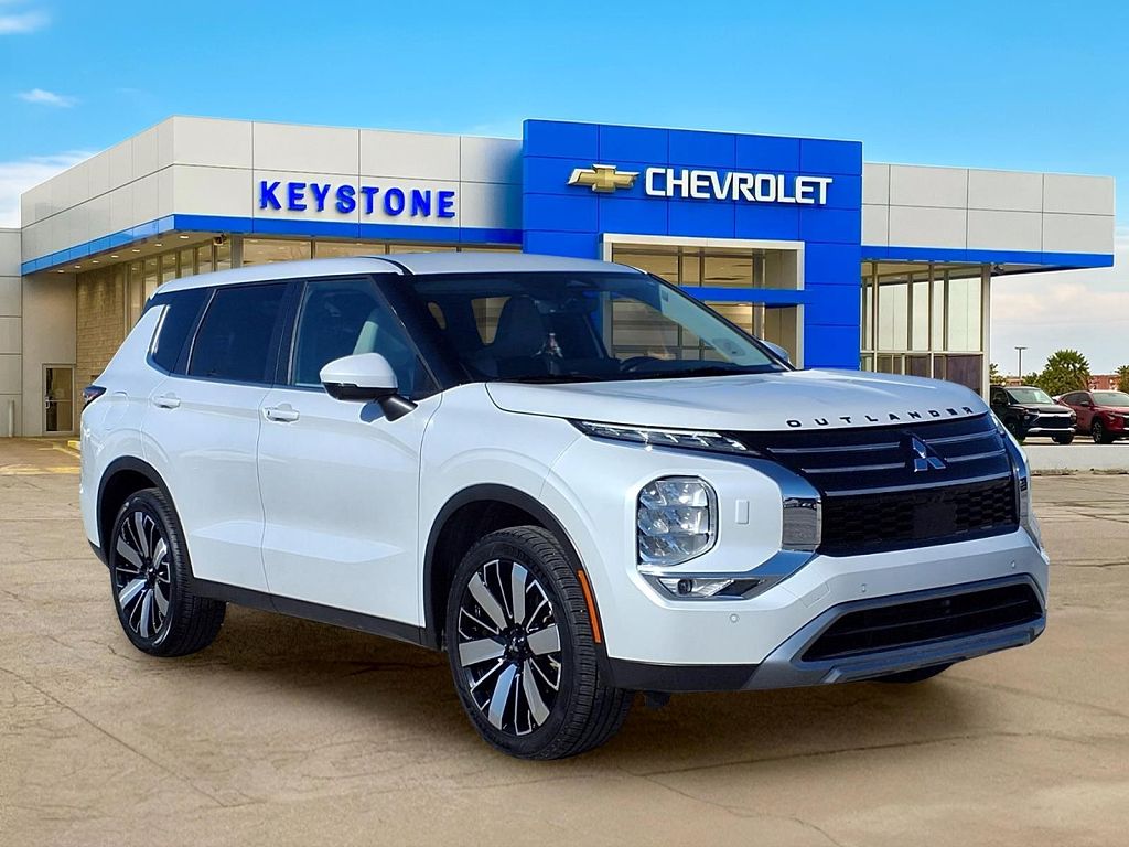 2025 Mitsubishi Outlander Trail Edition