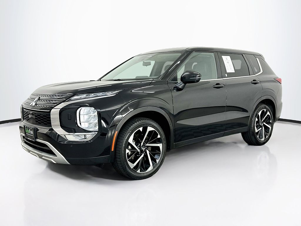 2024 Mitsubishi Outlander Black Edition