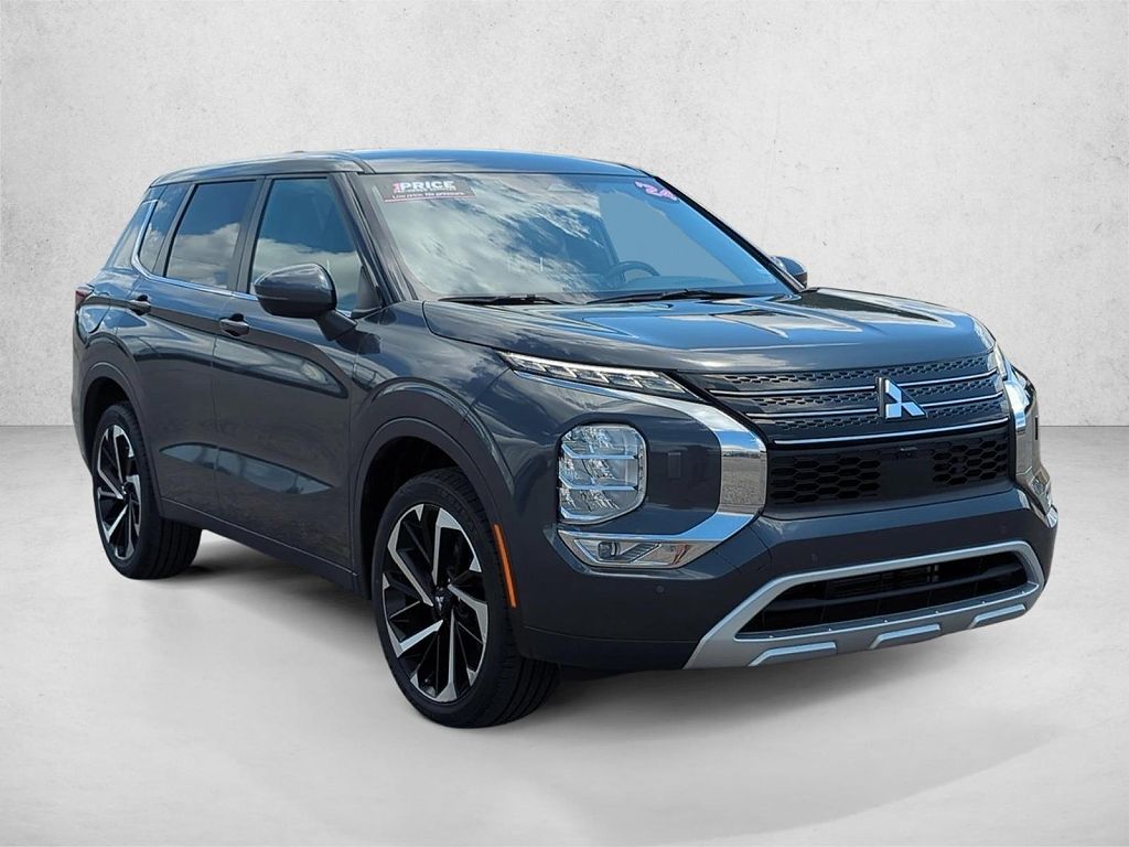 2024 Mitsubishi Outlander Black Edition