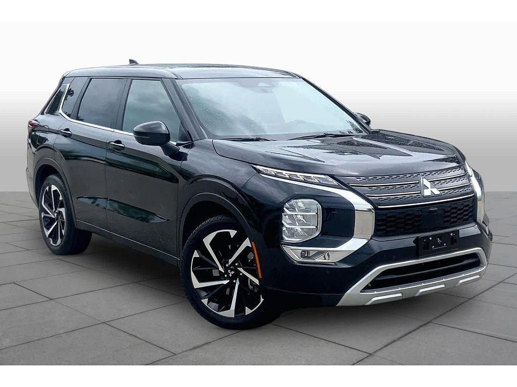 2024 Mitsubishi Outlander Black Edition